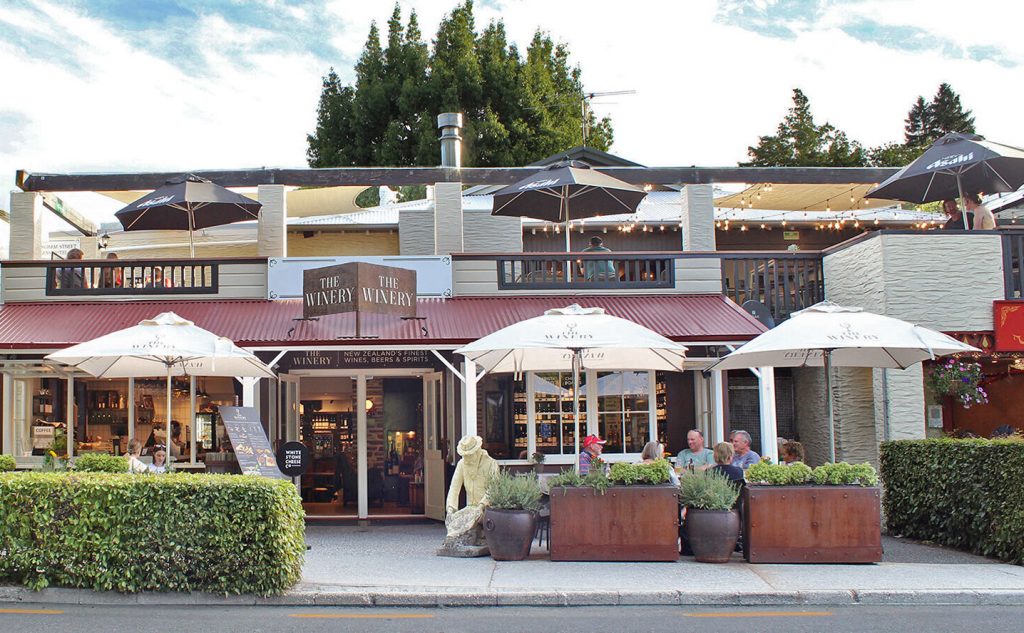 Queenstown Gin Tour Ski Express